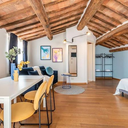 Mimosa- Loft Elegante Con Terrazza Nel Centro Di Siena Apartment Ngoại thất bức ảnh